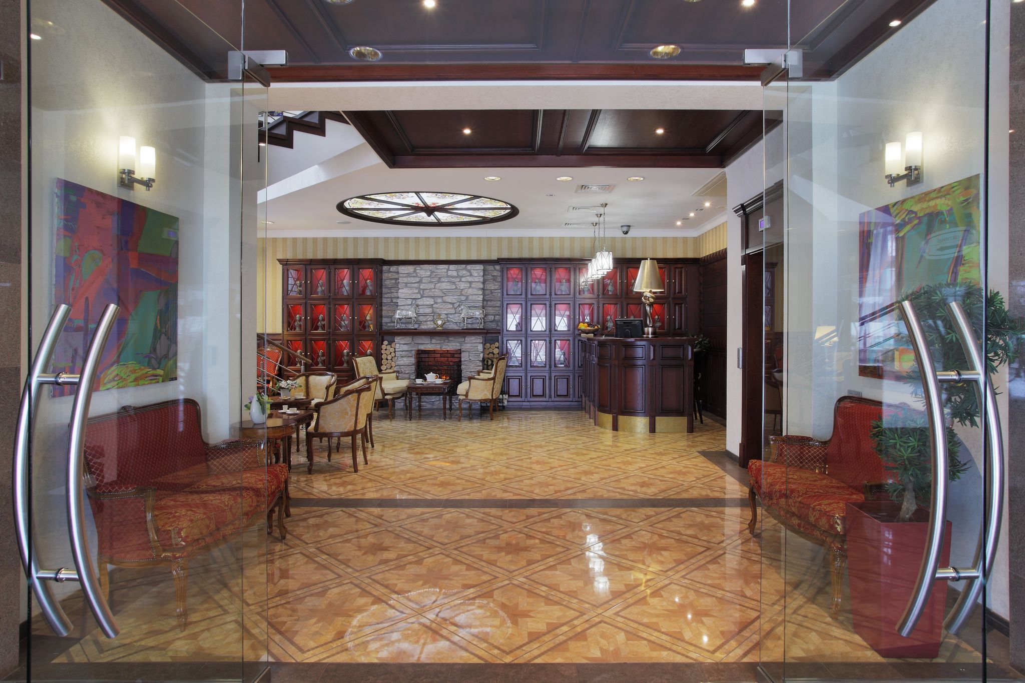 Palais Royal Hotel