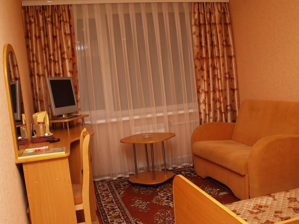 Hotel Druzhba
