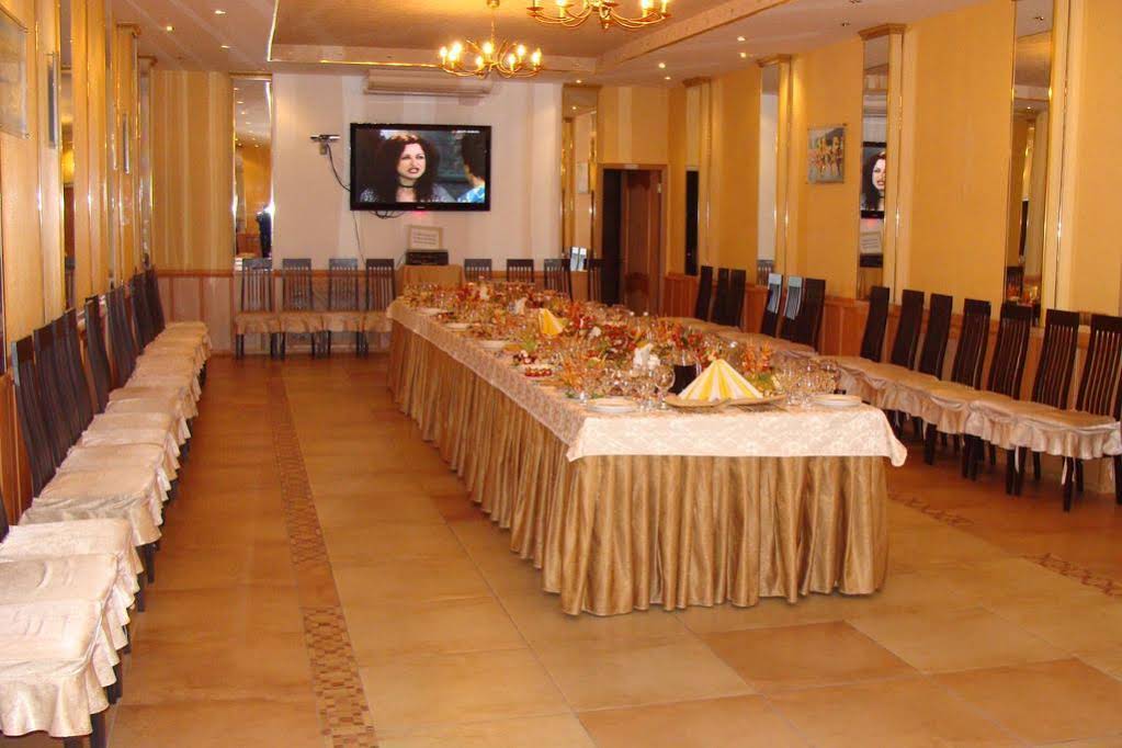 Hotel Druzhba