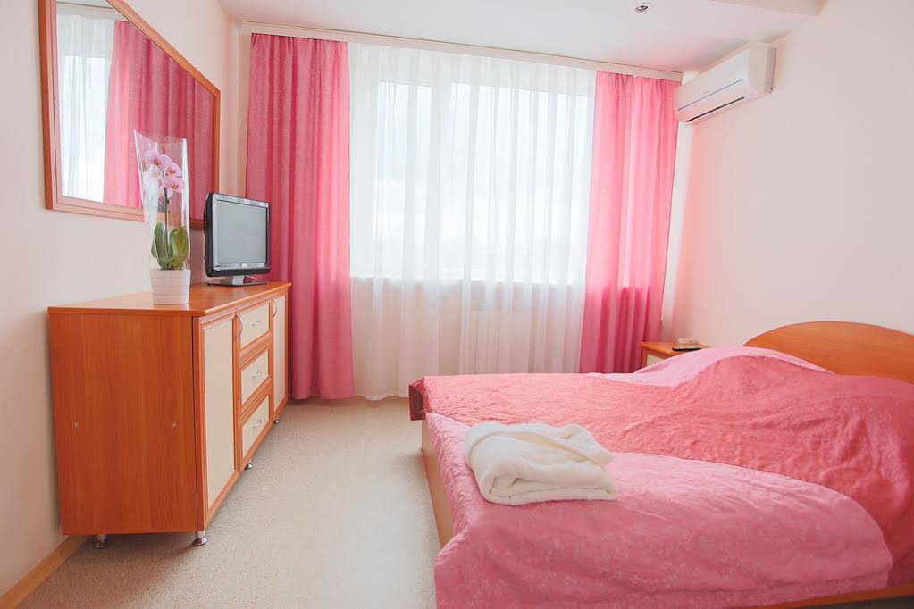 Hotel Druzhba