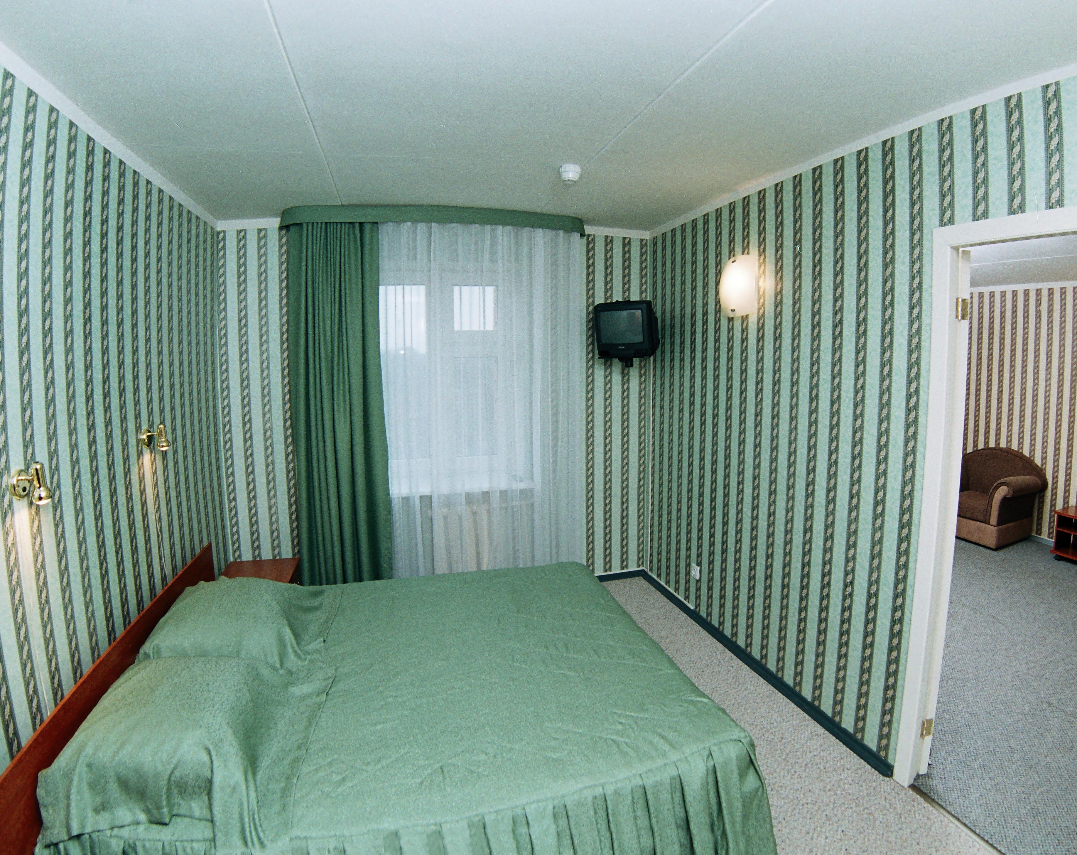 Deryabin Hotel