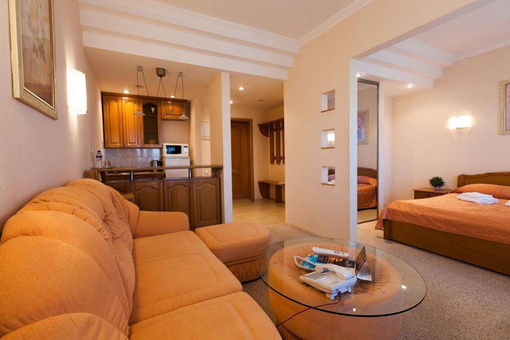 Izhhotel