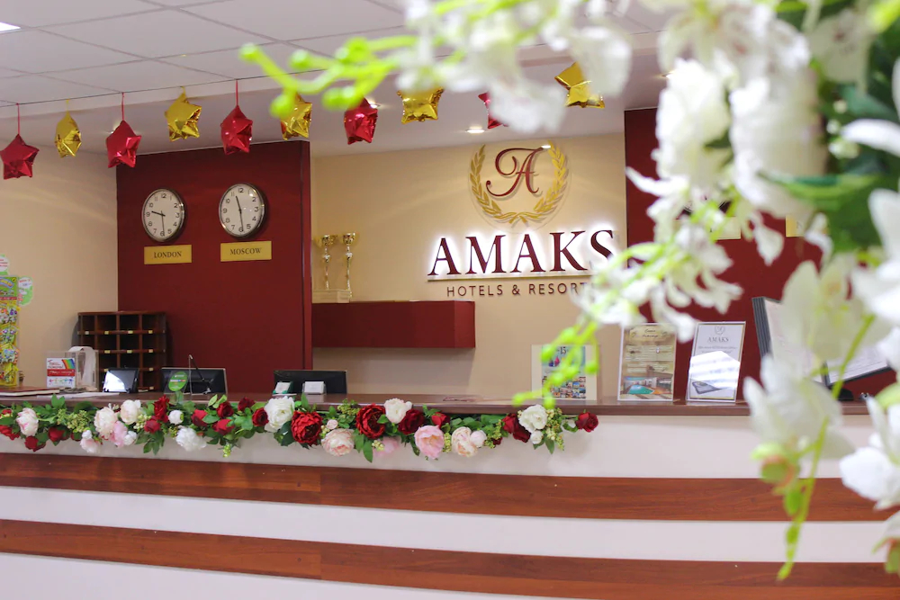 Amaks City Hotel