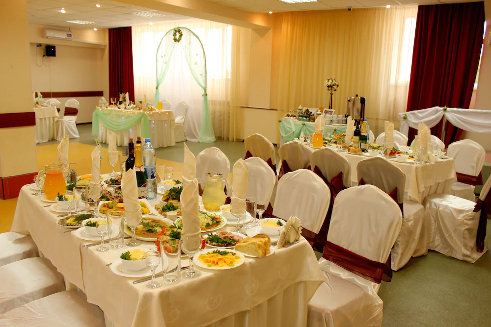 Amaks City Hotel