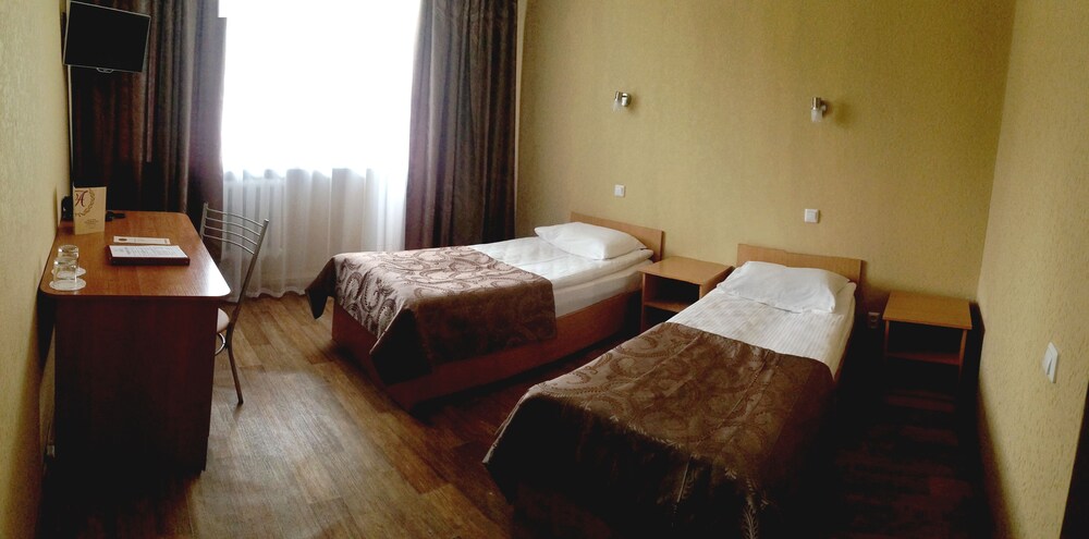 Amaks City Hotel