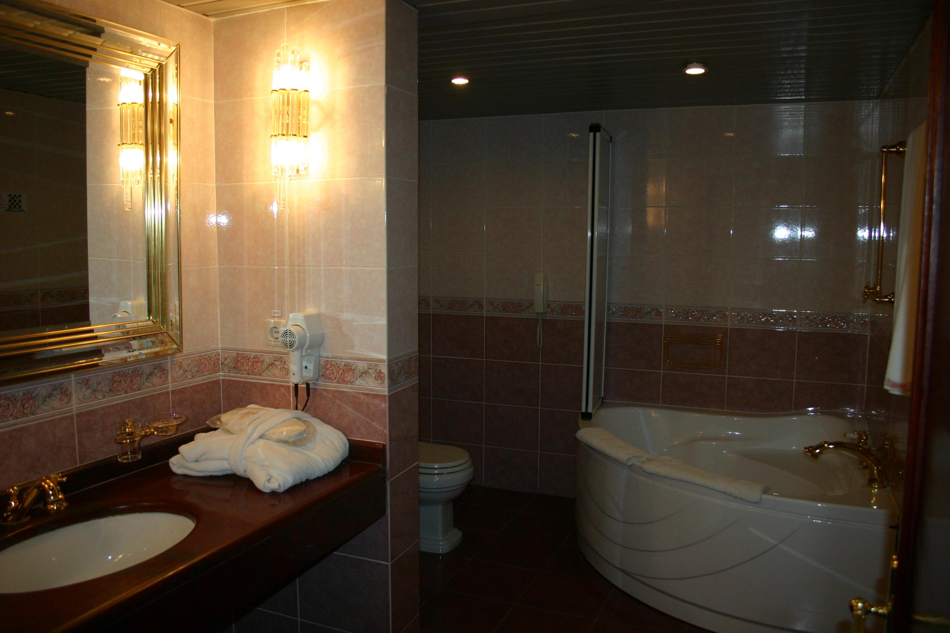 AMAKS Safar Hotel