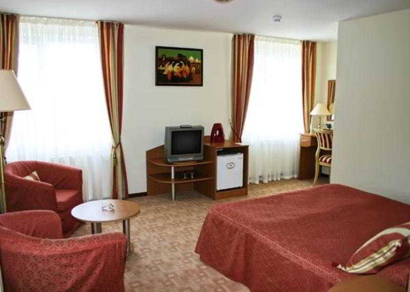 AMAKS Safar Hotel