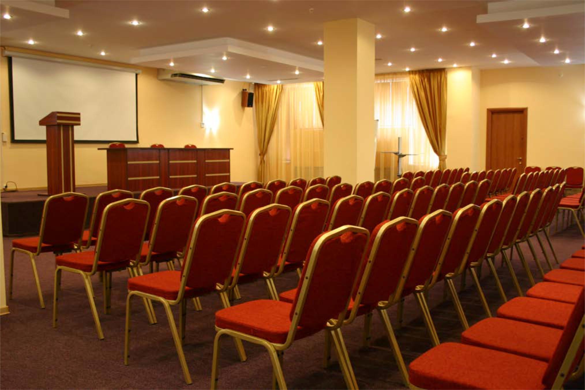 AMAKS Safar Hotel