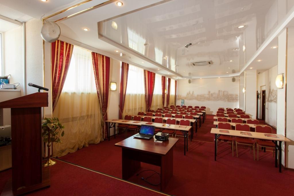 AMAKS Safar Hotel