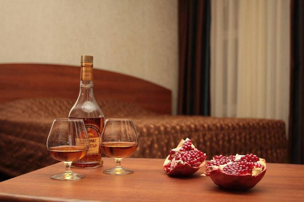 Armenia Hotel