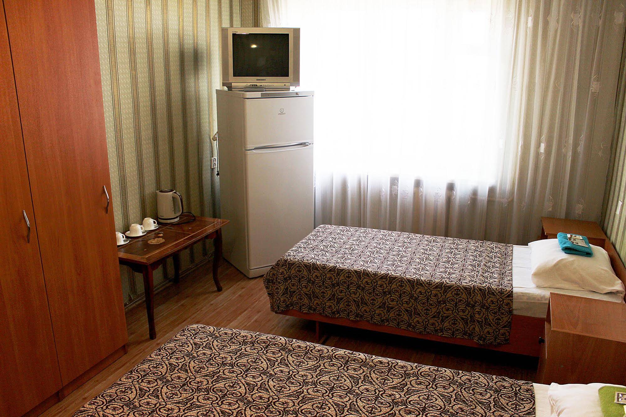 Aviator Hotel