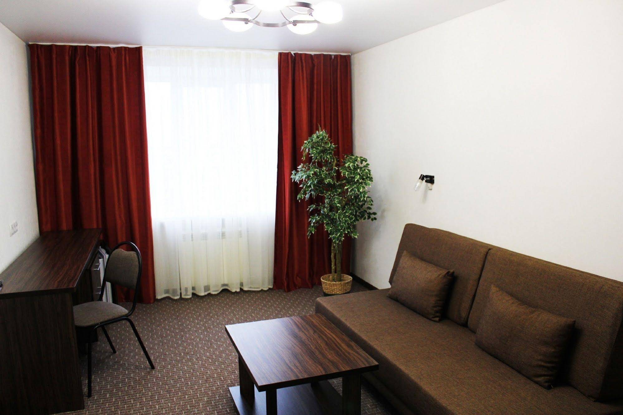 Aviator Hotel