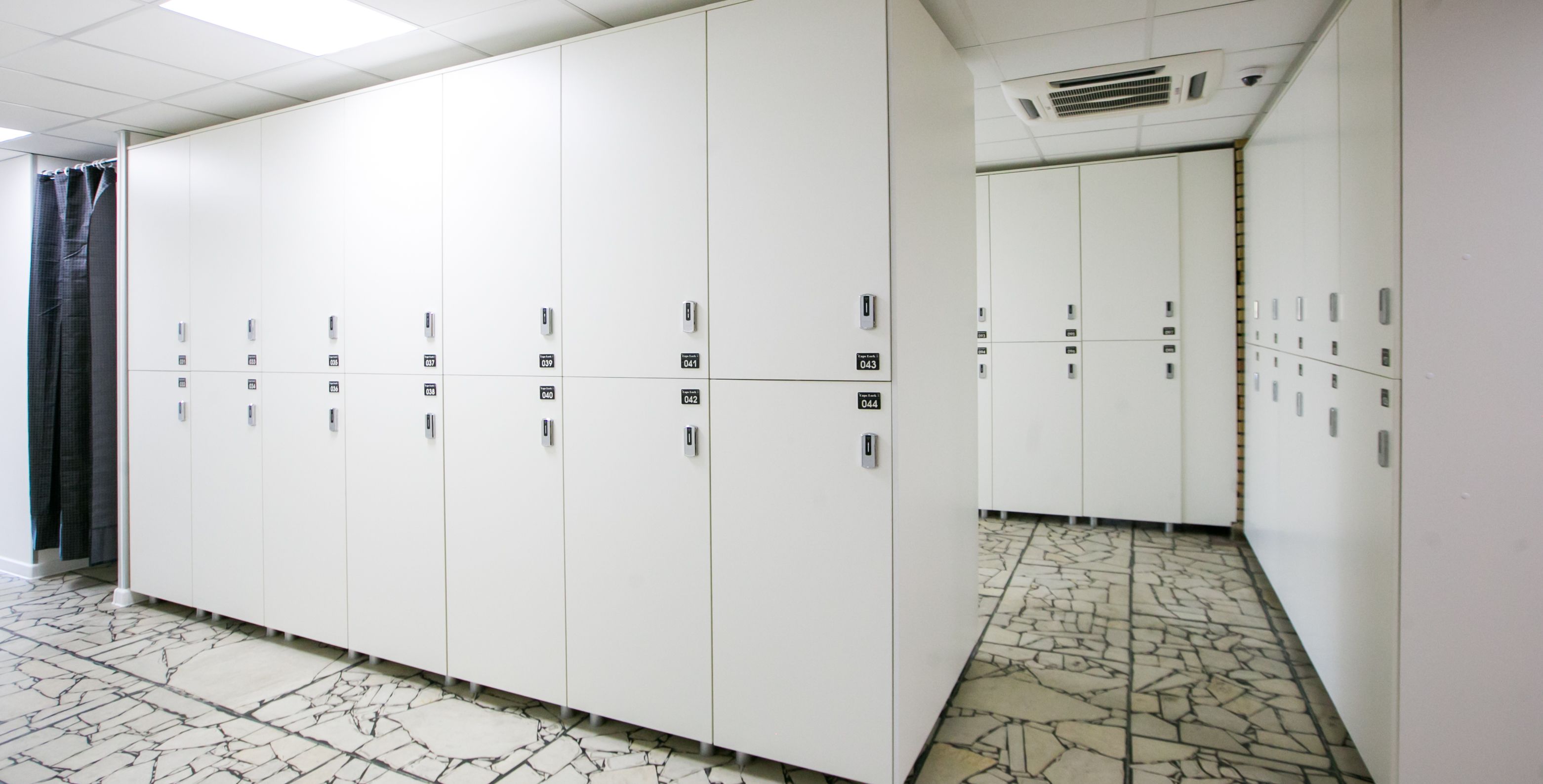 Capsule Hostel Capslock