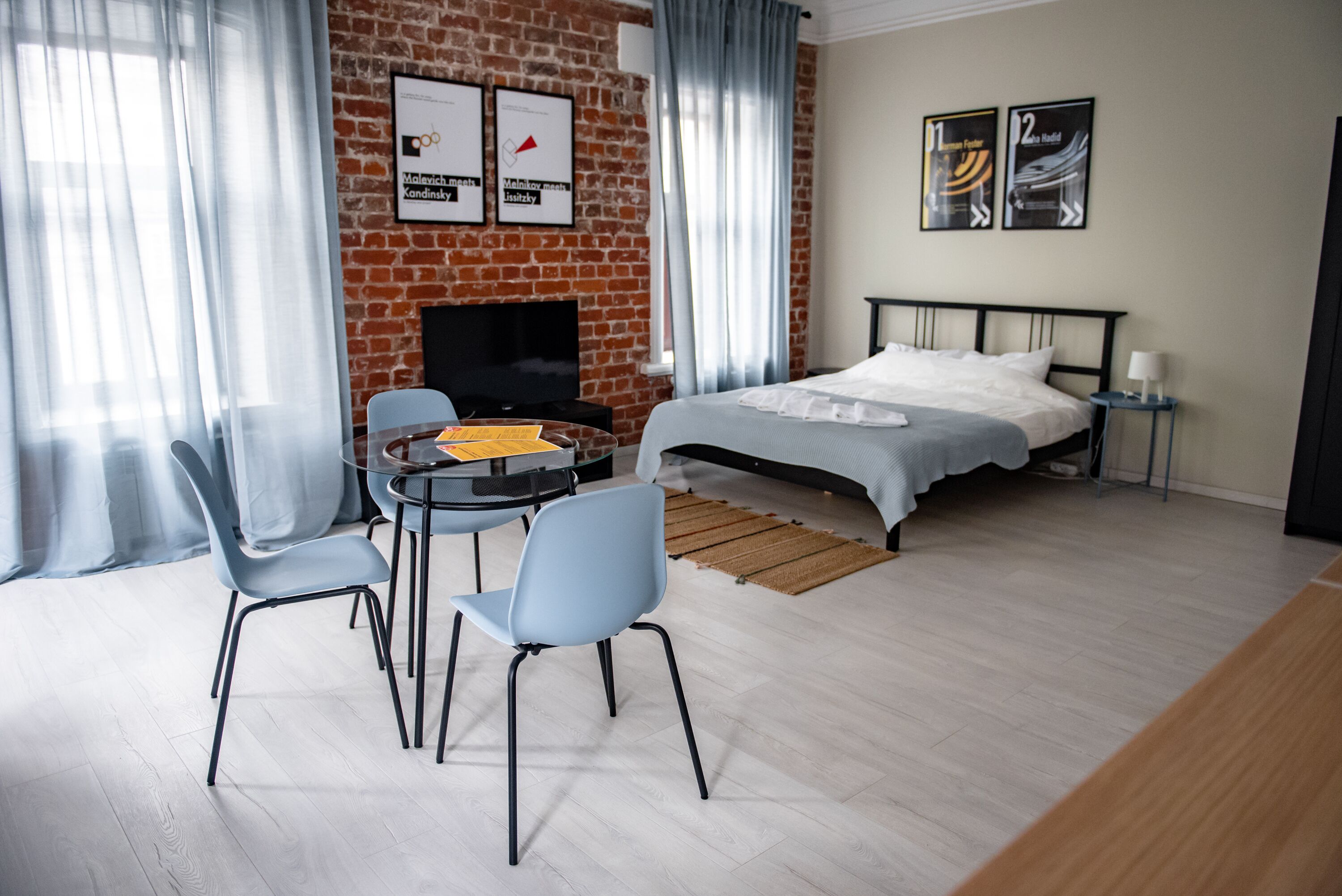 Cho Hotel