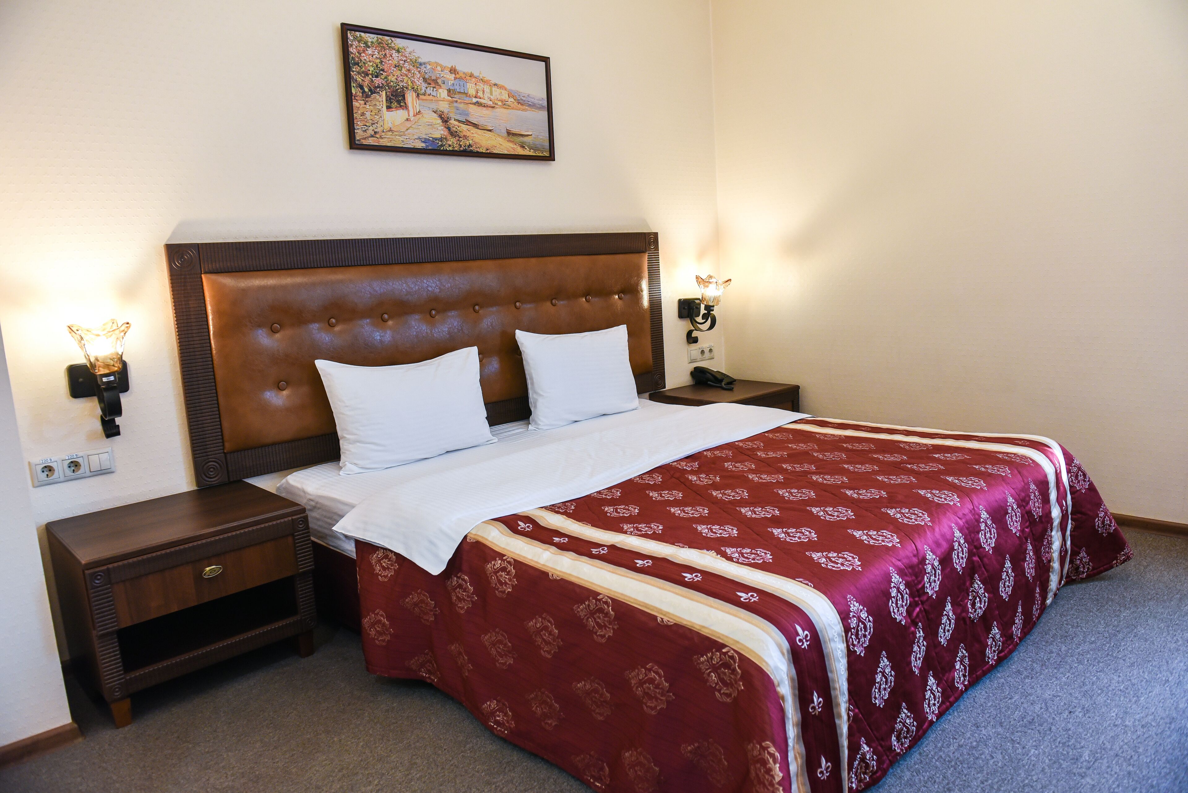 Don Kikhot Hotel
