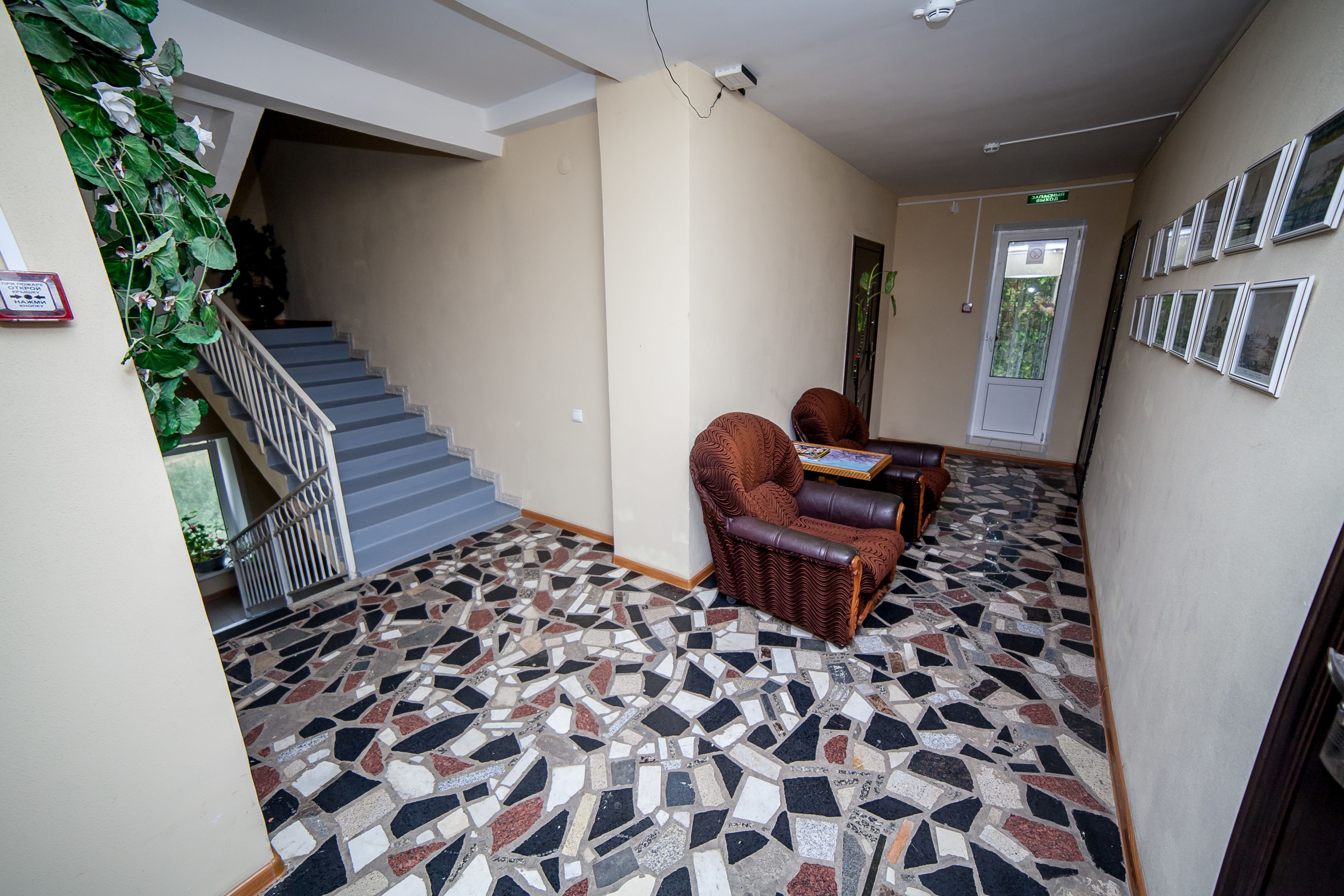 Dubrava Hotel