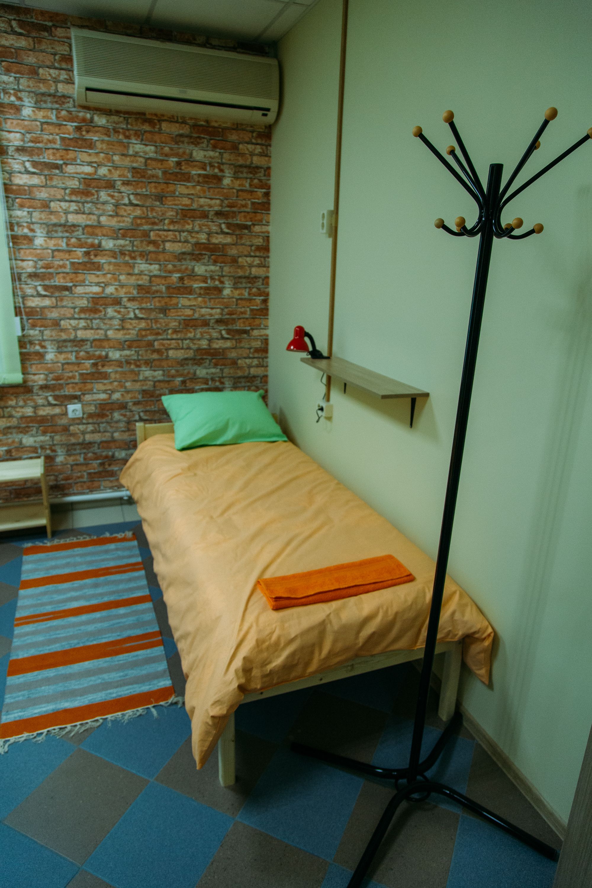 Nice Hostel on Peterburgskaya