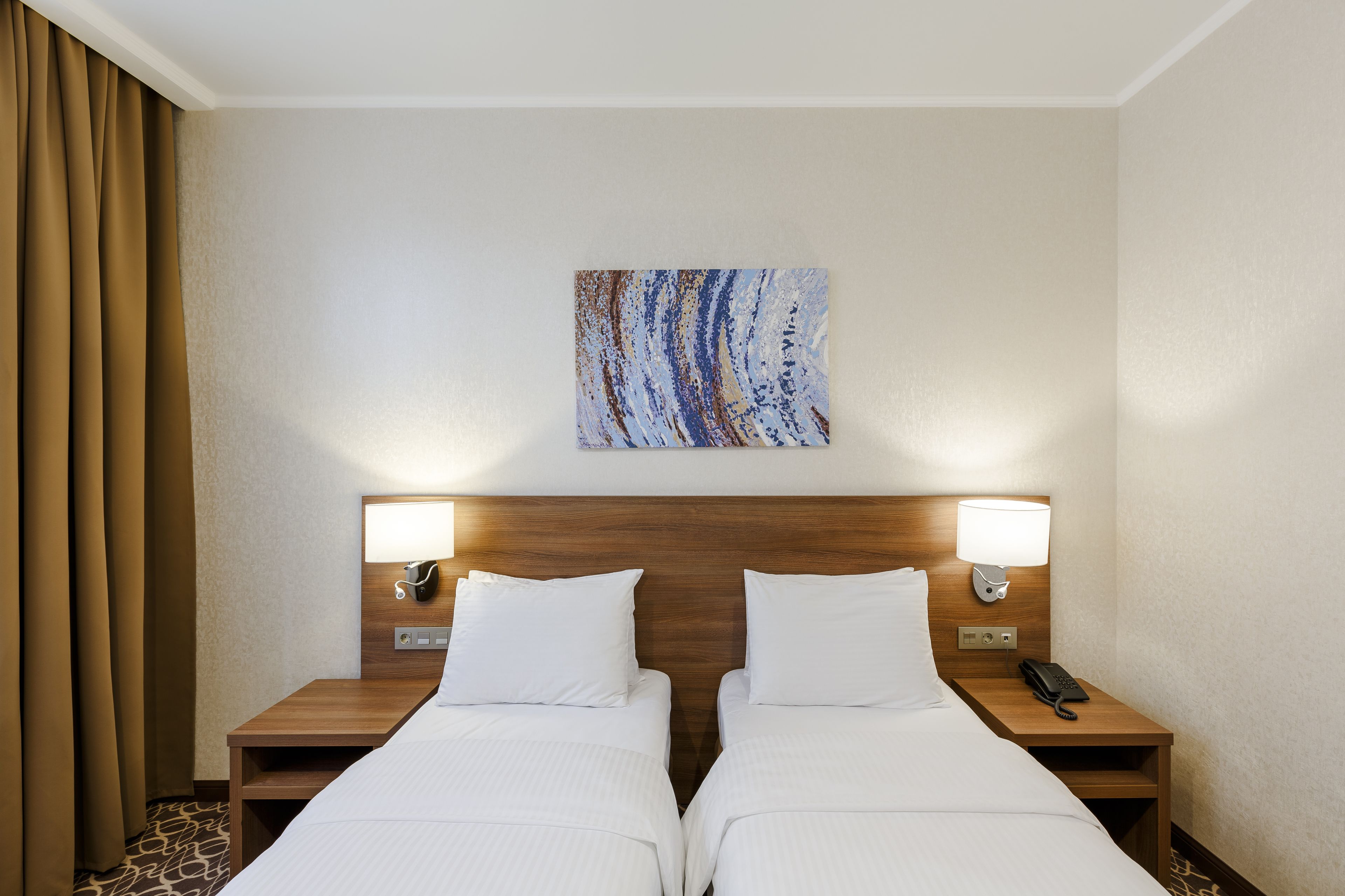 Raymond Hotel