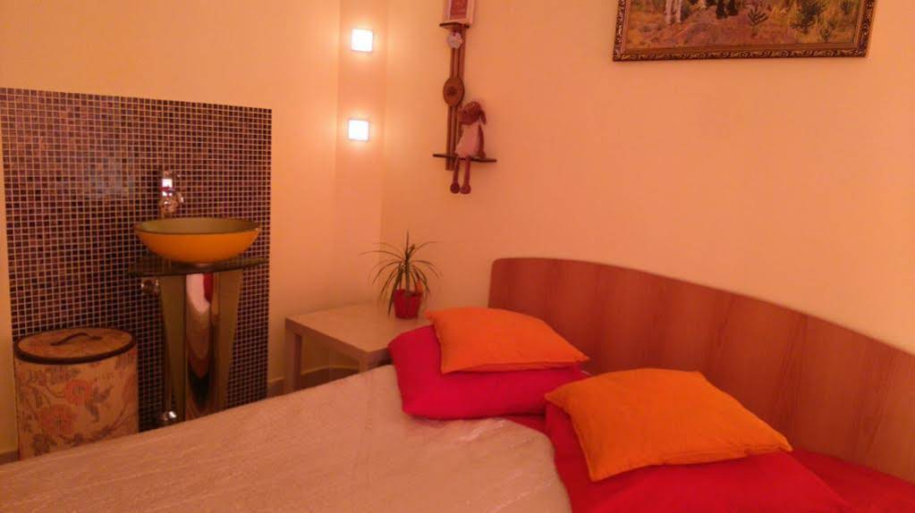 Retro Hostel