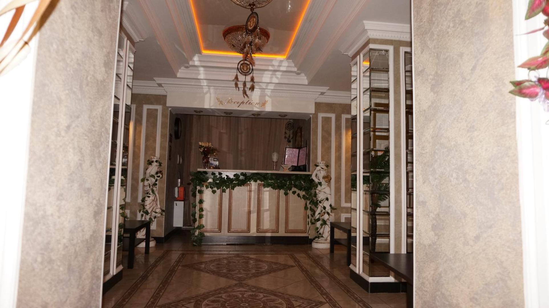 Troya Hotel