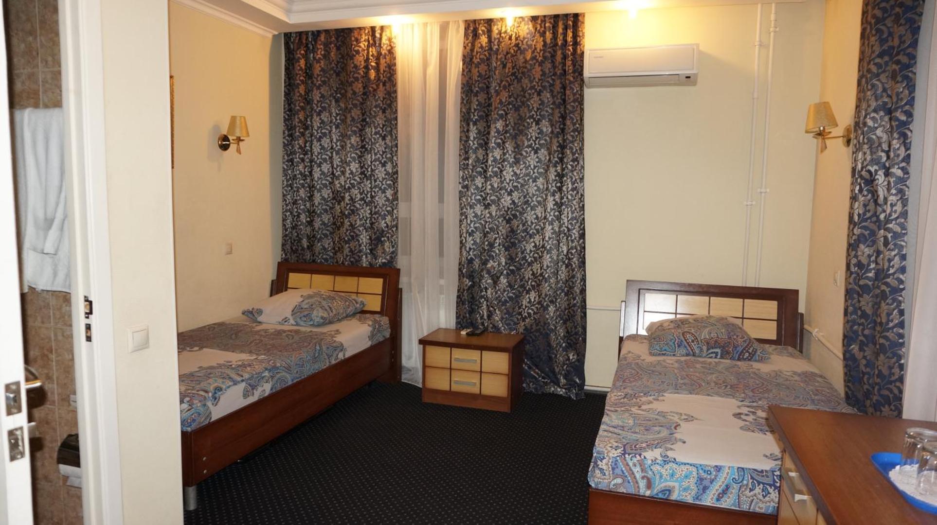 Troya Hotel