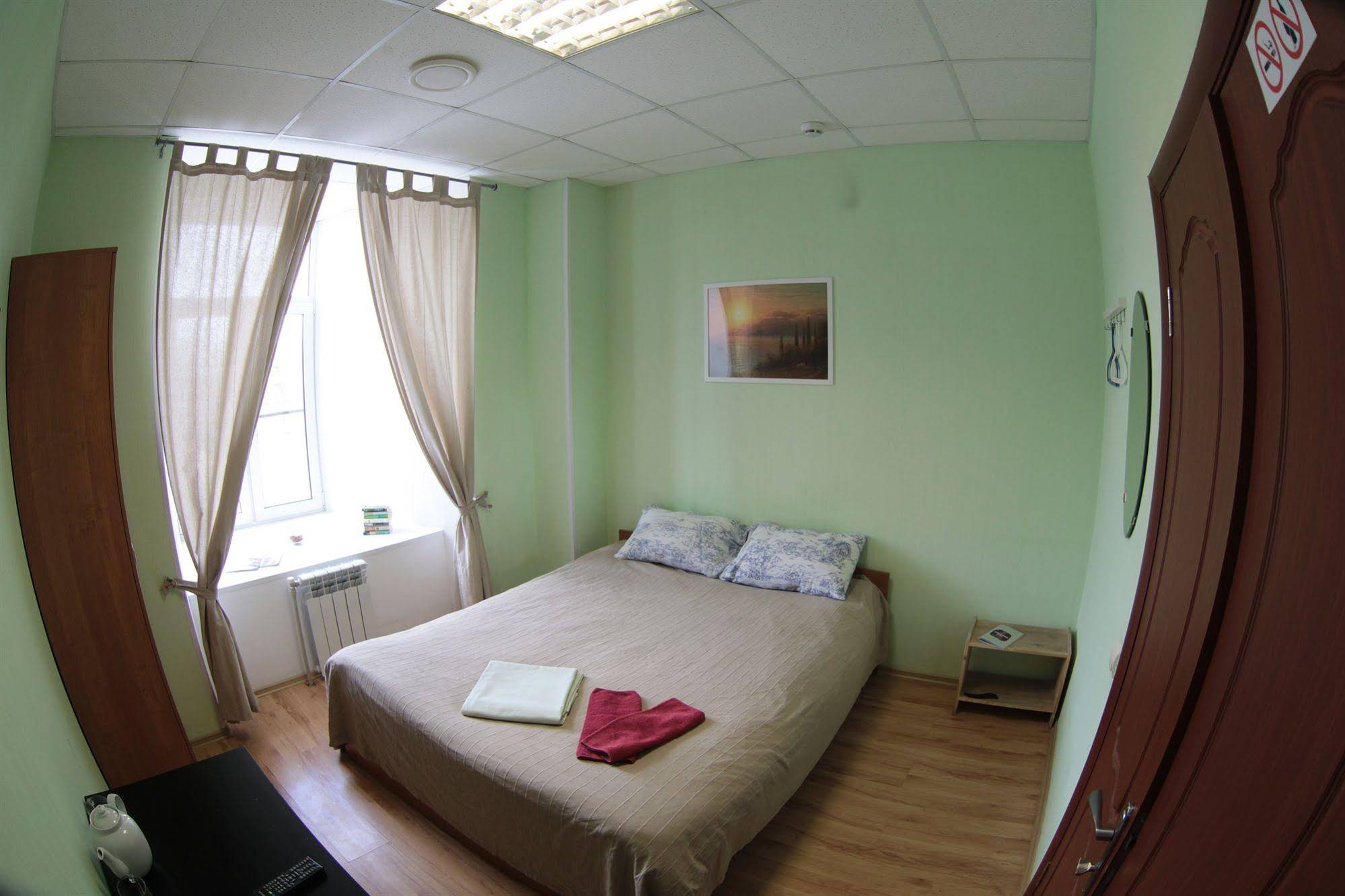 Bugrov Hostel
