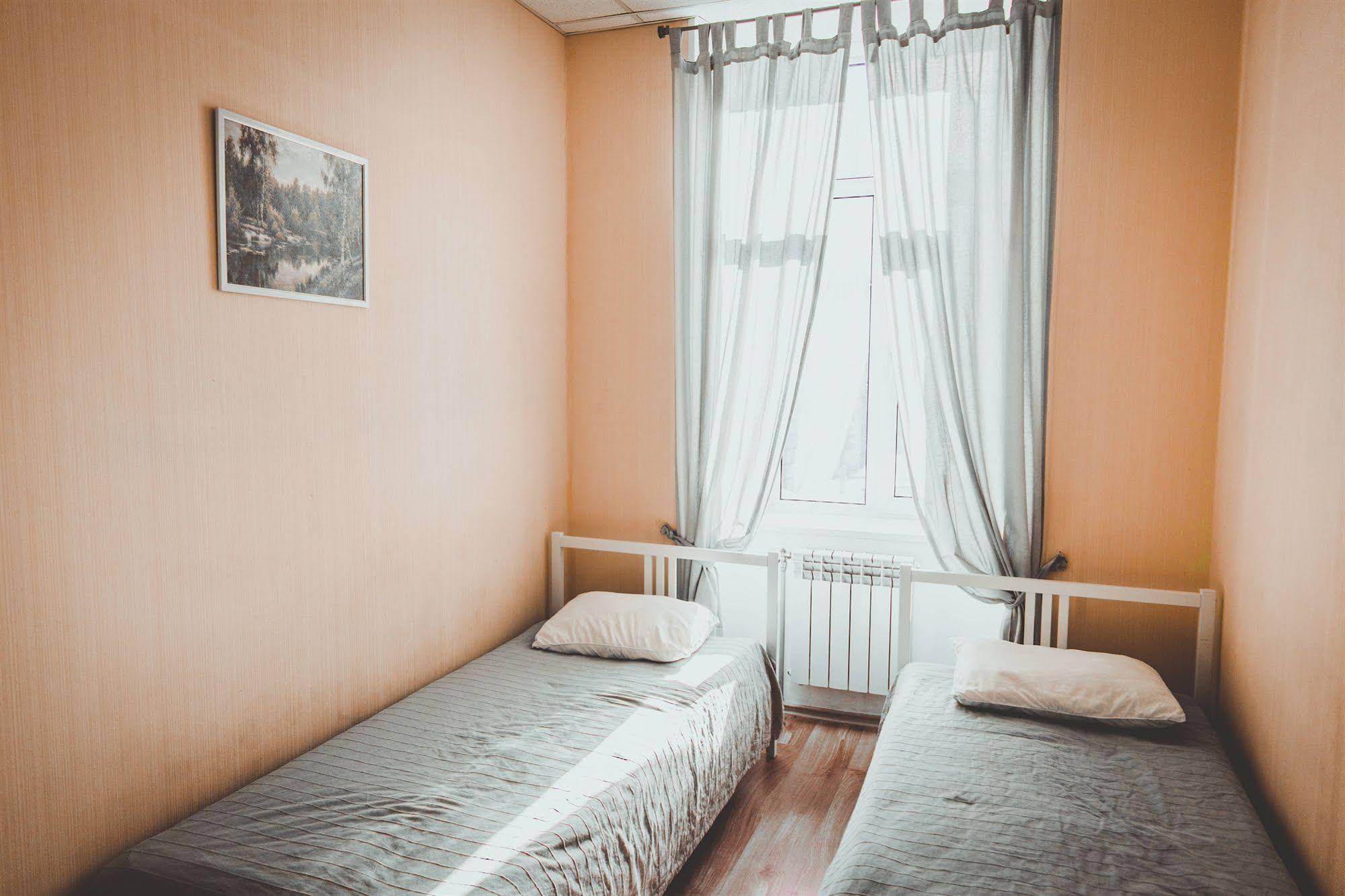 Bugrov Hostel
