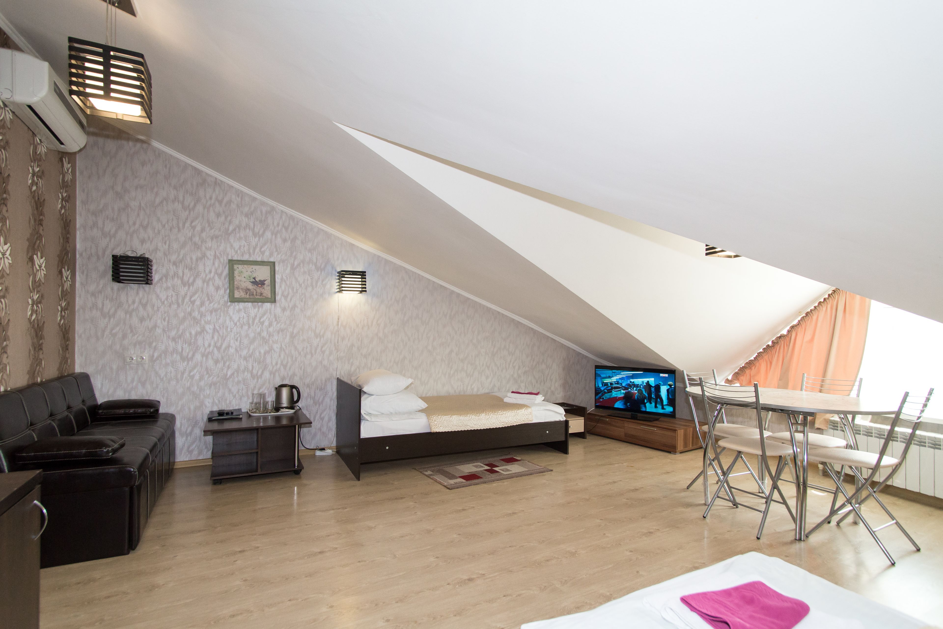 Hotel Joy