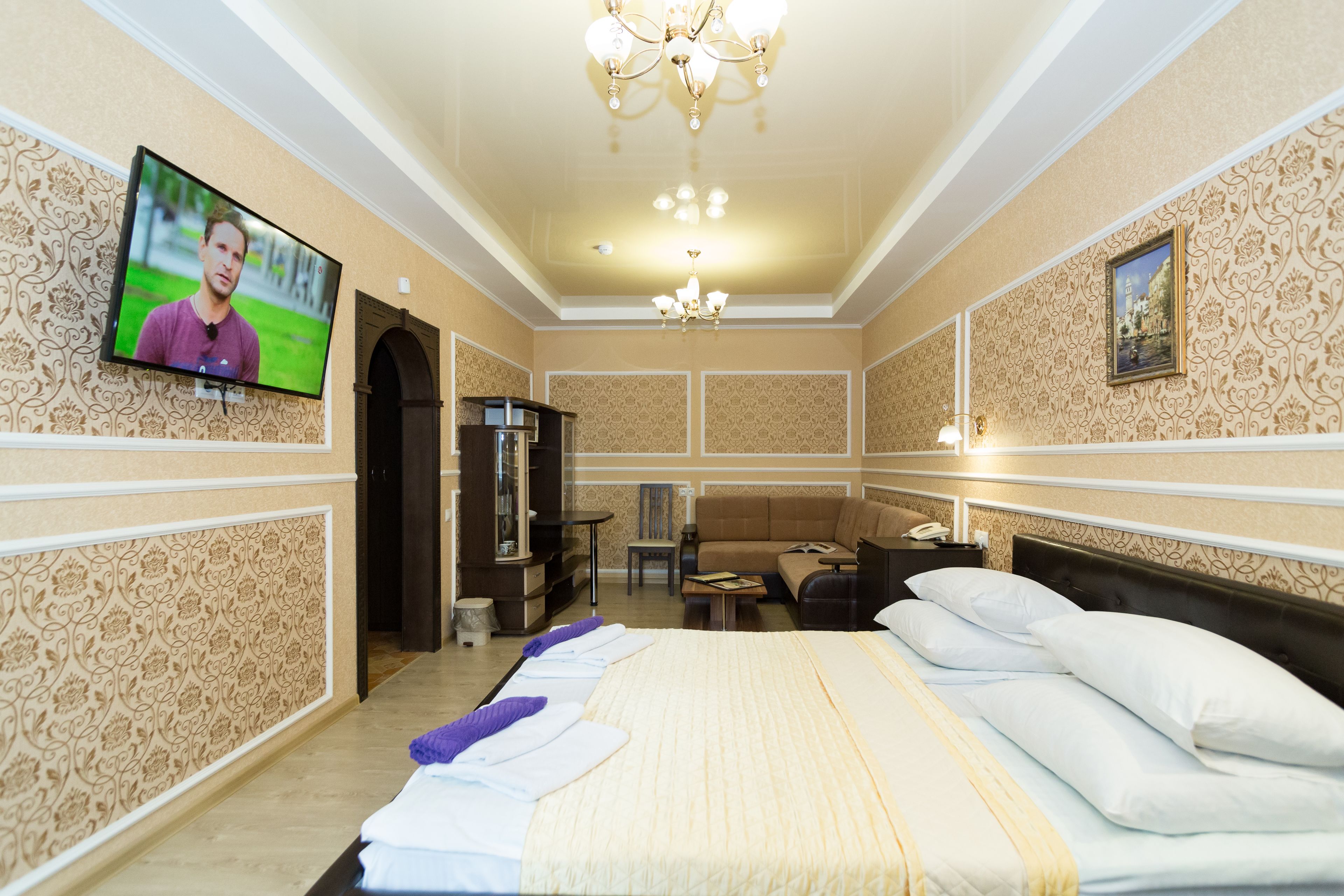 Hotel Joy