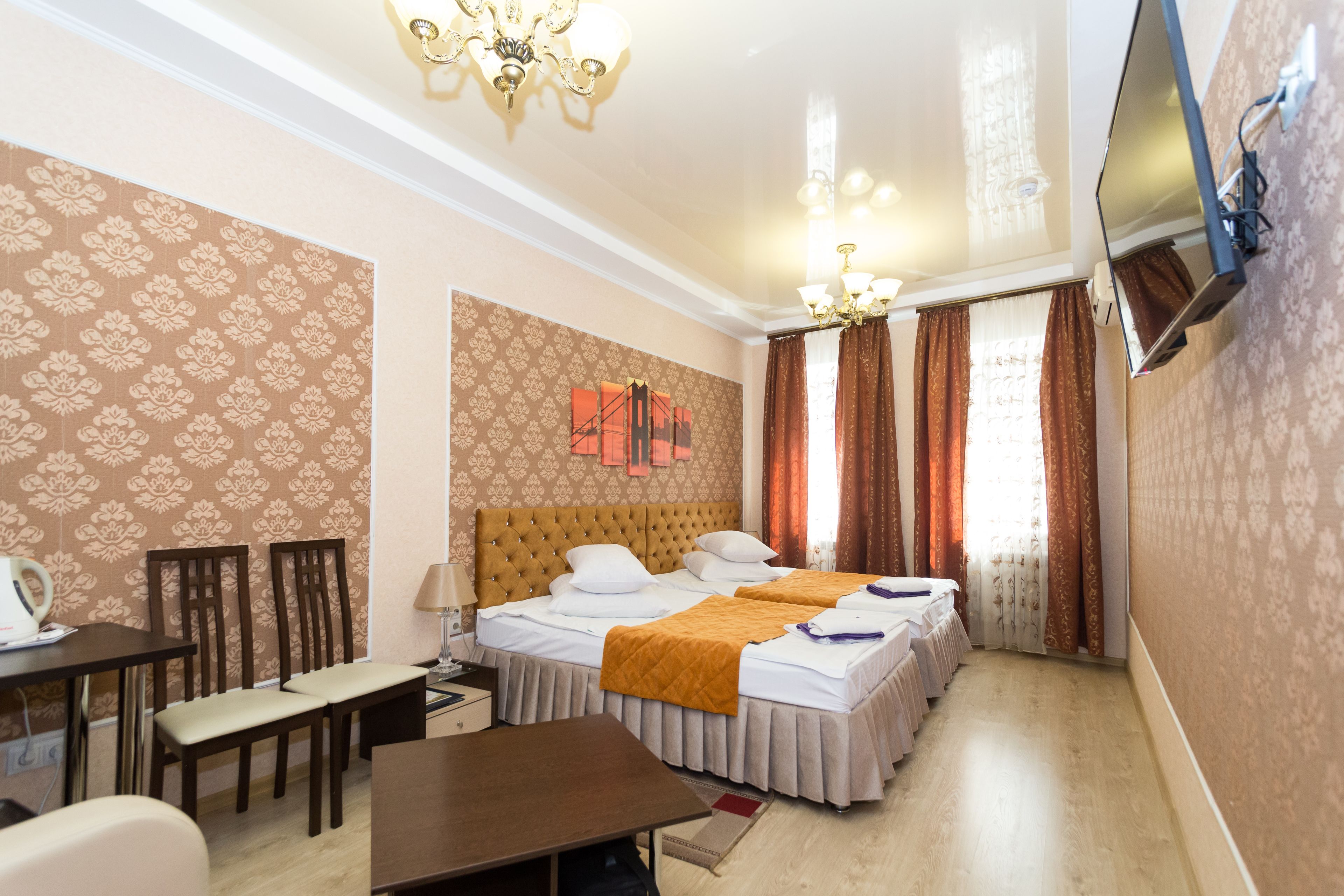Hotel Joy