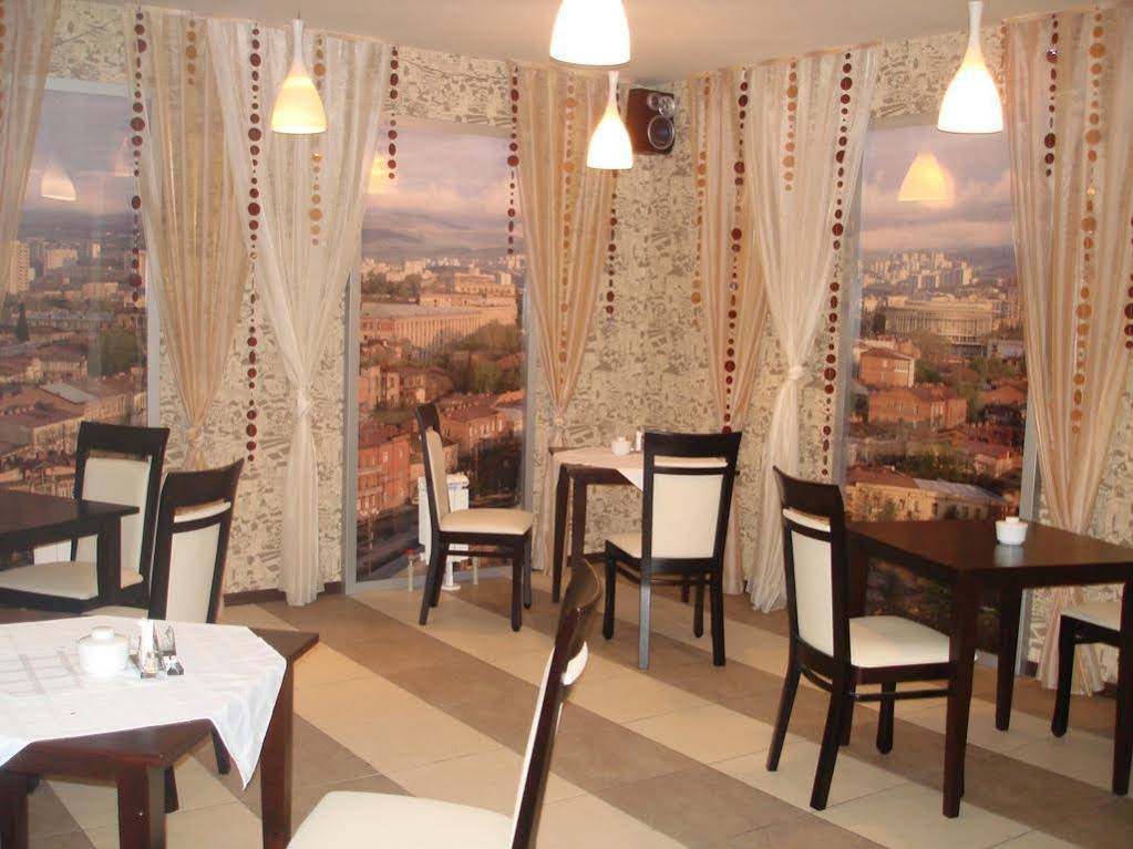 Troitskaya Hotel