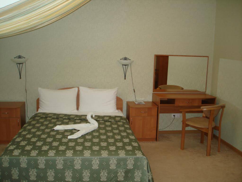 Troitskaya Hotel