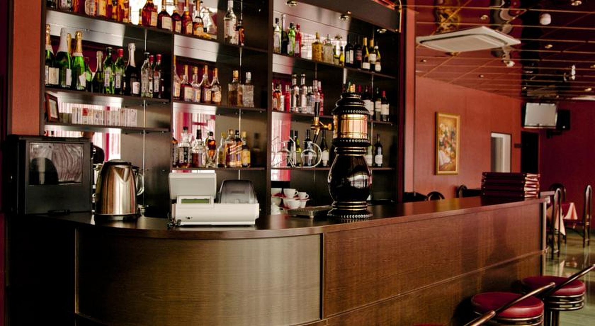 Angel Hotel