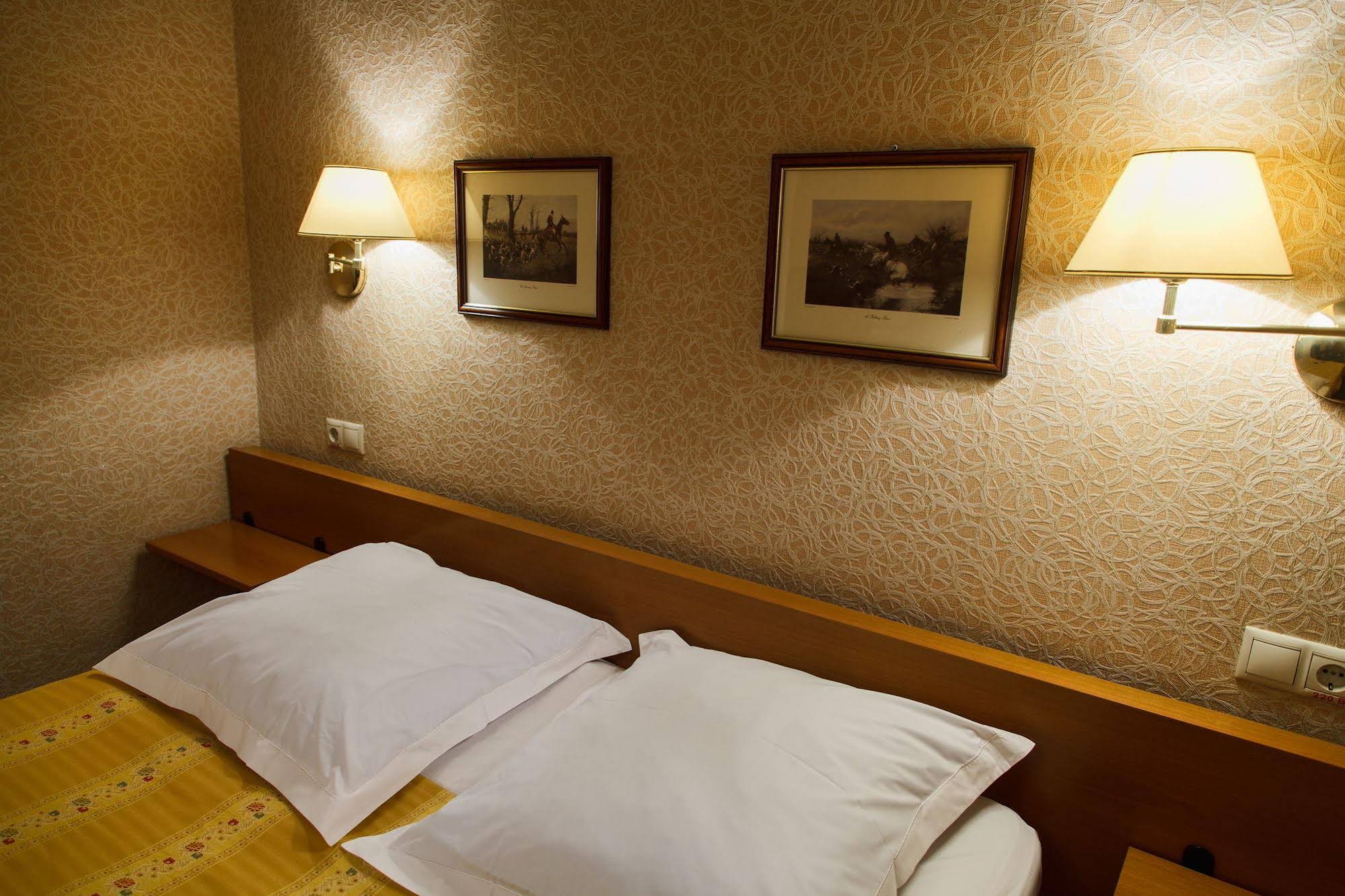 Equator Hotel Samara