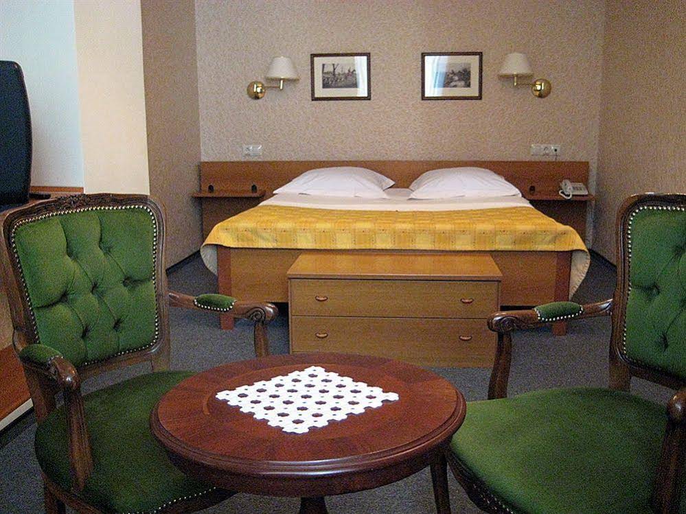 Equator Hotel Samara