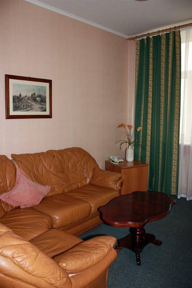 Equator Hotel Samara