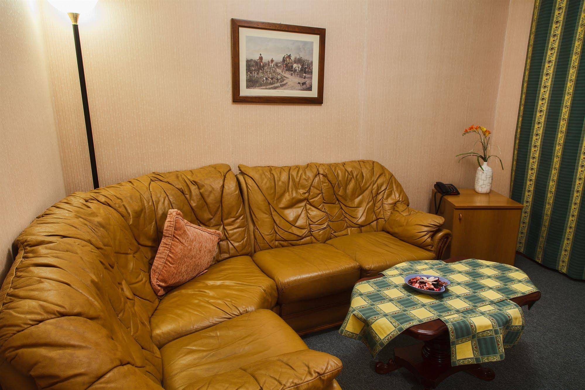Equator Hotel Samara