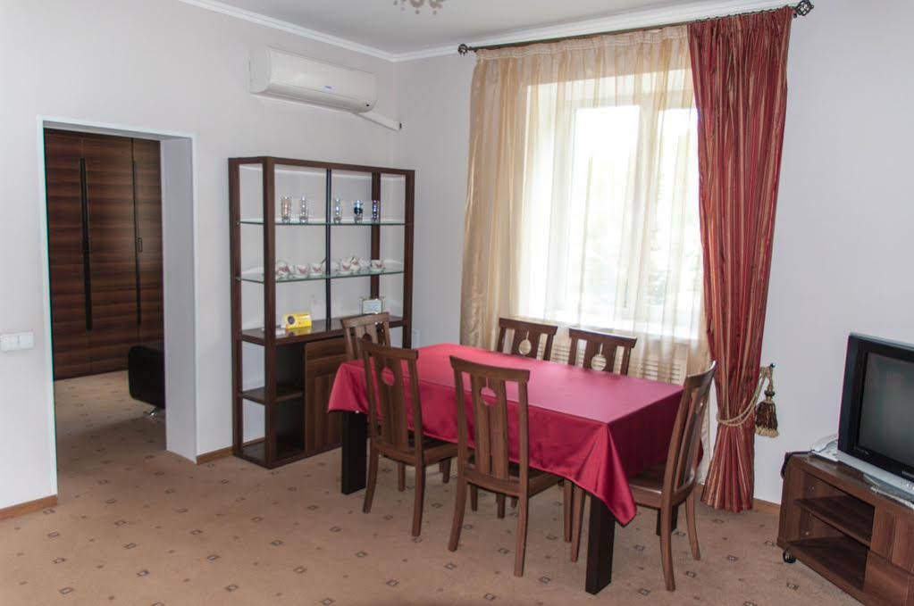 Hotel Uyut