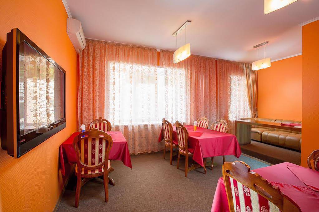 Hotel Uyut