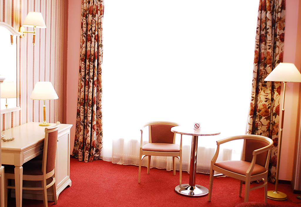 Best City Hotel