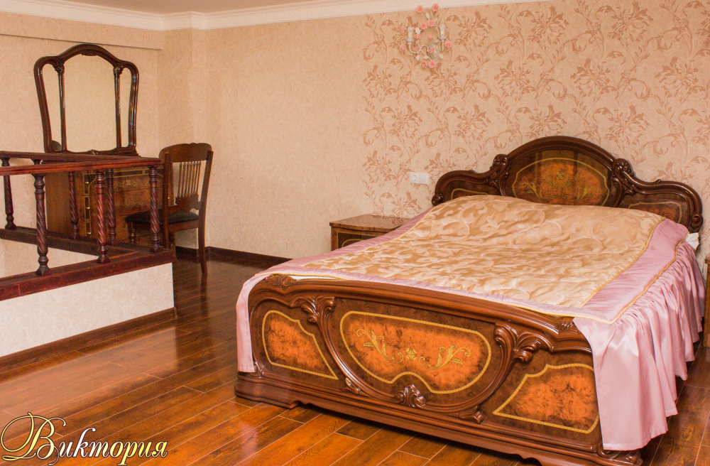 Viktoria Hotel