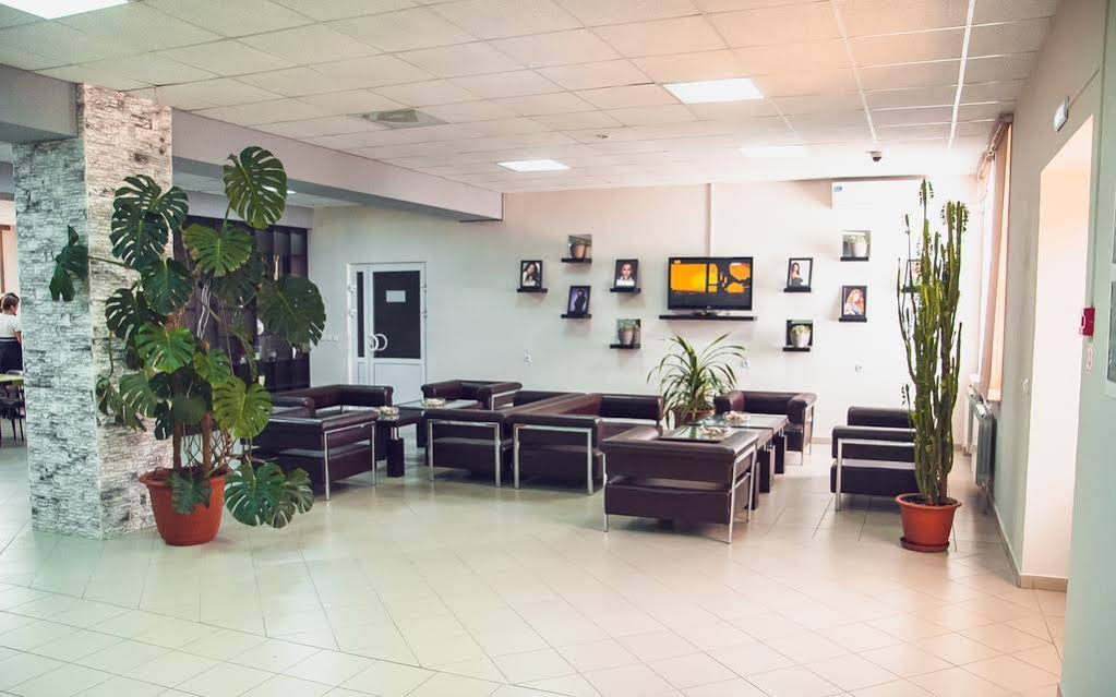 Kristall Hotel