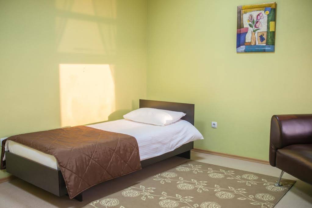 Kristall Hotel