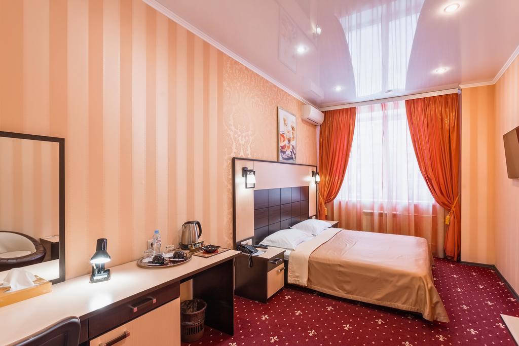 Chocolate Hotel
