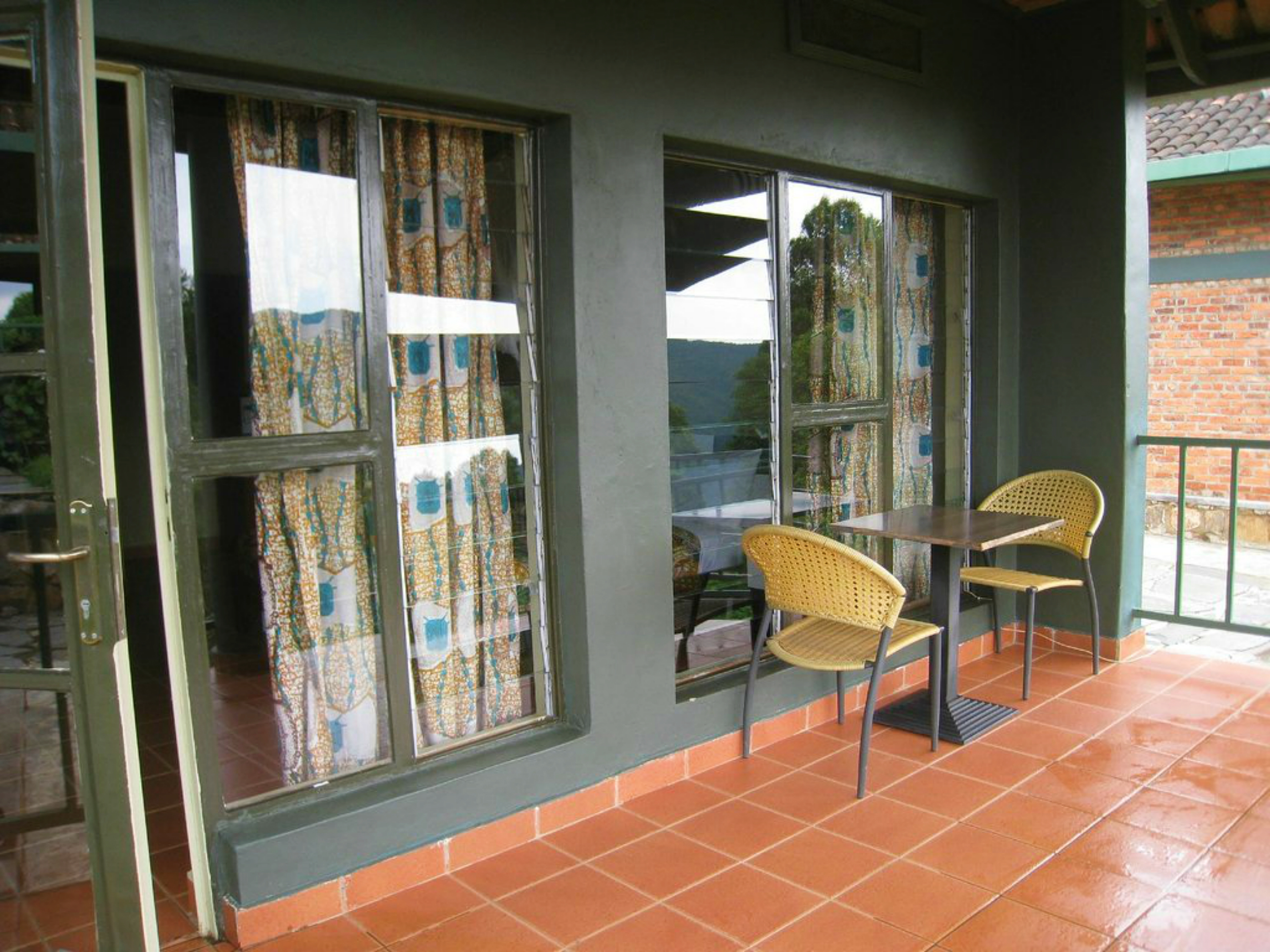 Nyungwe Top View Hotel