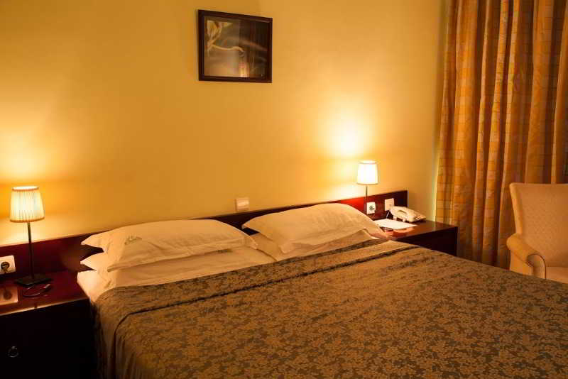 Gorillas Lake Kivu Hotel