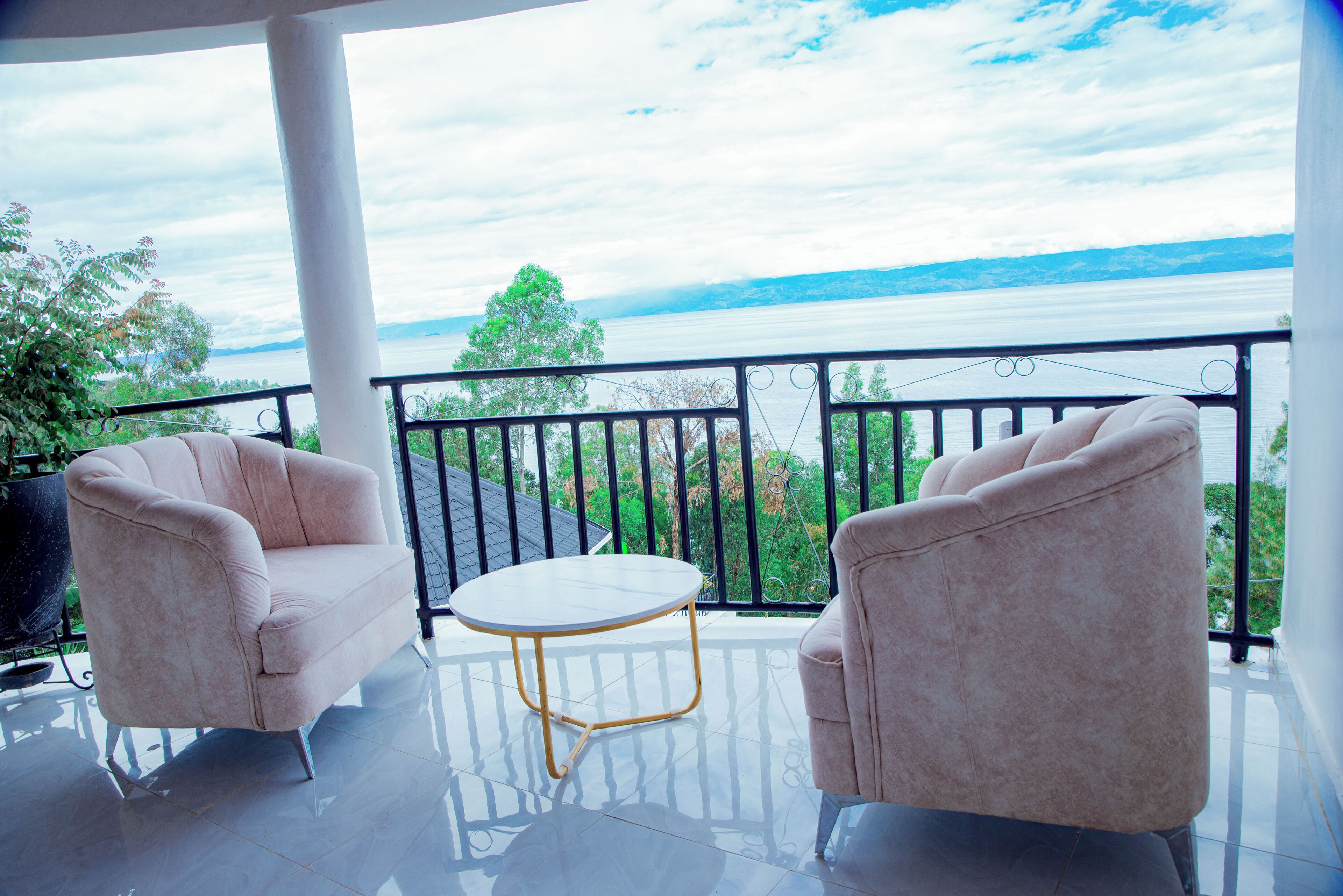 Kigufi Hill Hotel