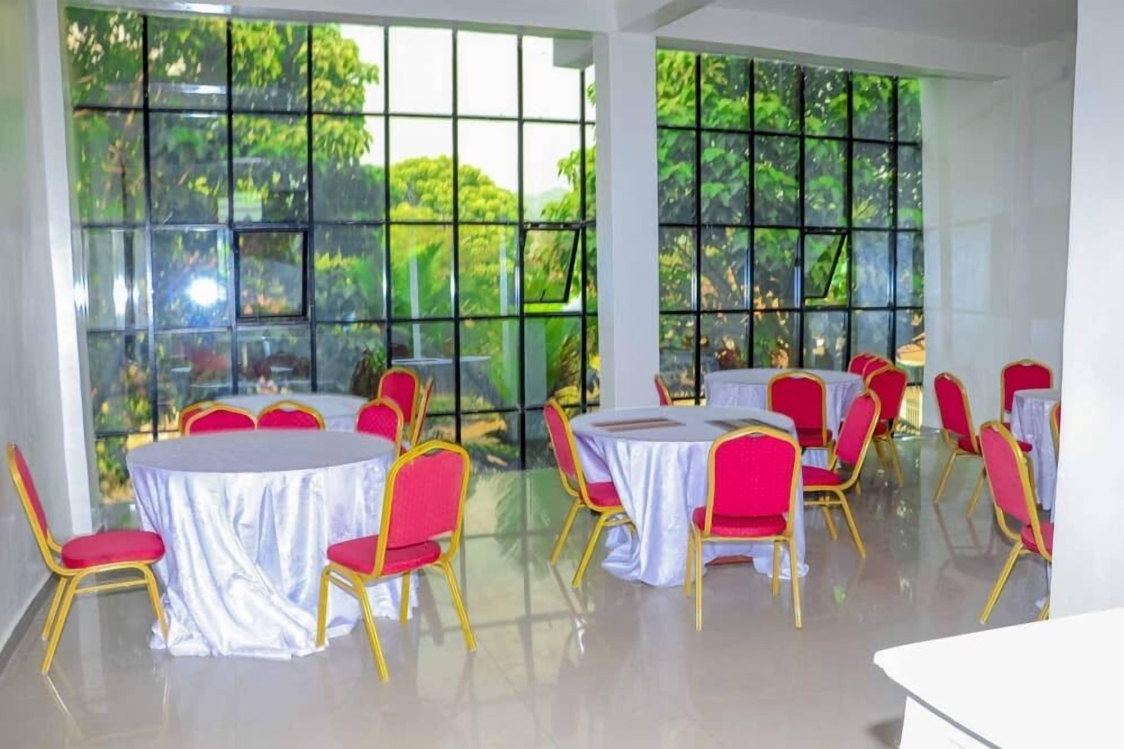 Planete Hotel