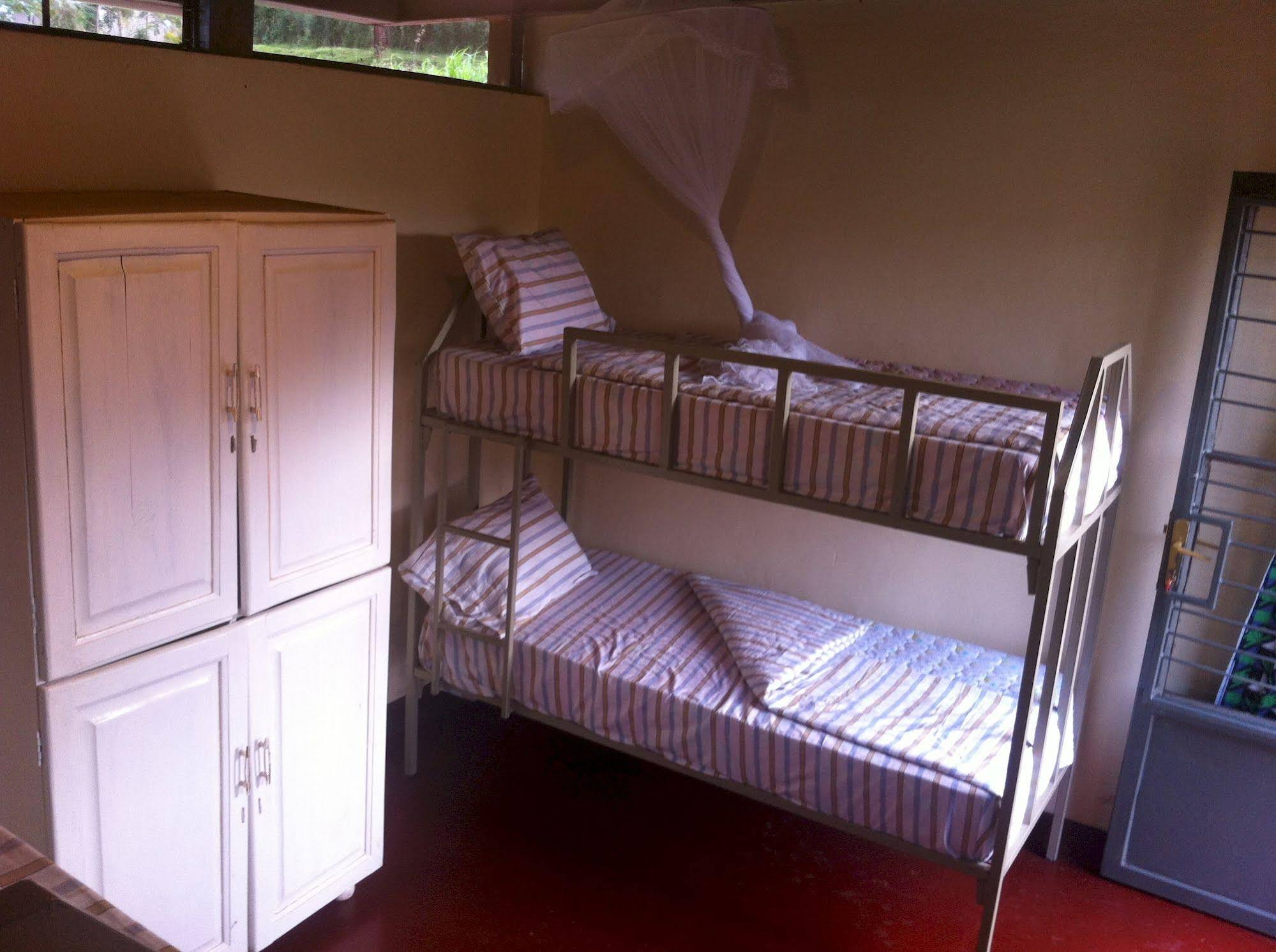 Discover Rwanda Kayonza EcoLodge