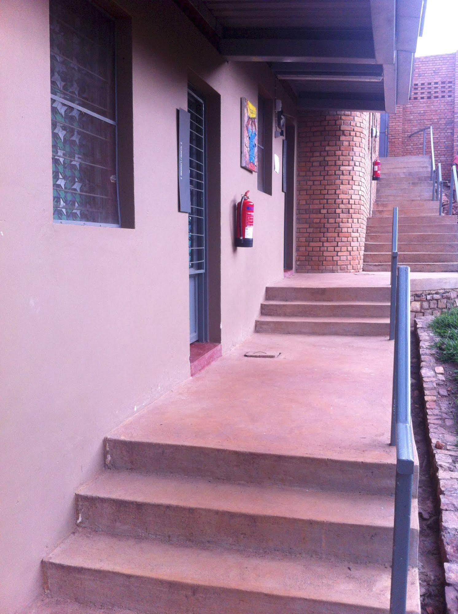 Discover Rwanda Kayonza EcoLodge